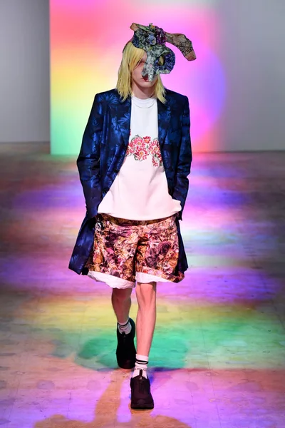 Look 14